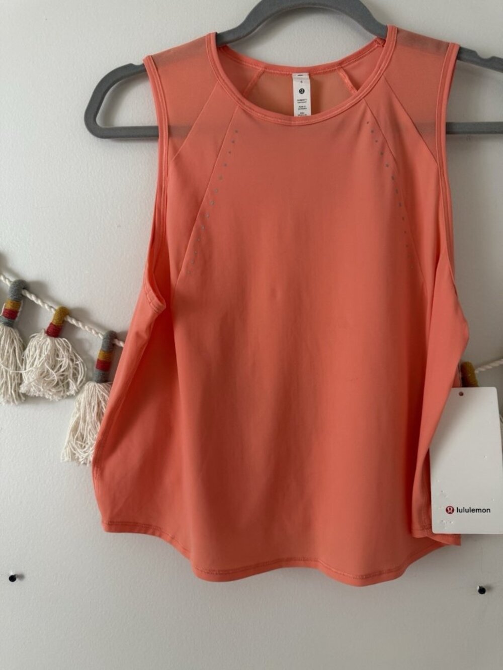 Lululemon Sculpt Cropped Tank Top Pleated Sun Orange Lightweight Run NWT 6 - Picture 4 of 8